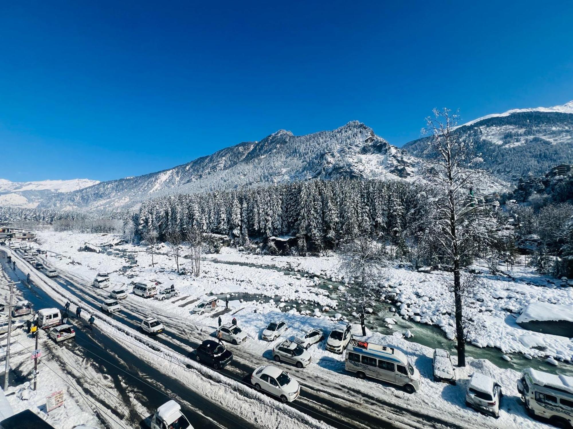 Hotel Green Link -#Near Volvo Bus Stand #Mountain View #River View #Open Terrace Manāli Eksteriør bilde